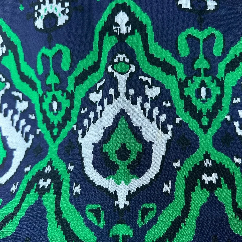 Ethnic geometric tribal ikat pattern Aztec native boho wool women knit top Size2